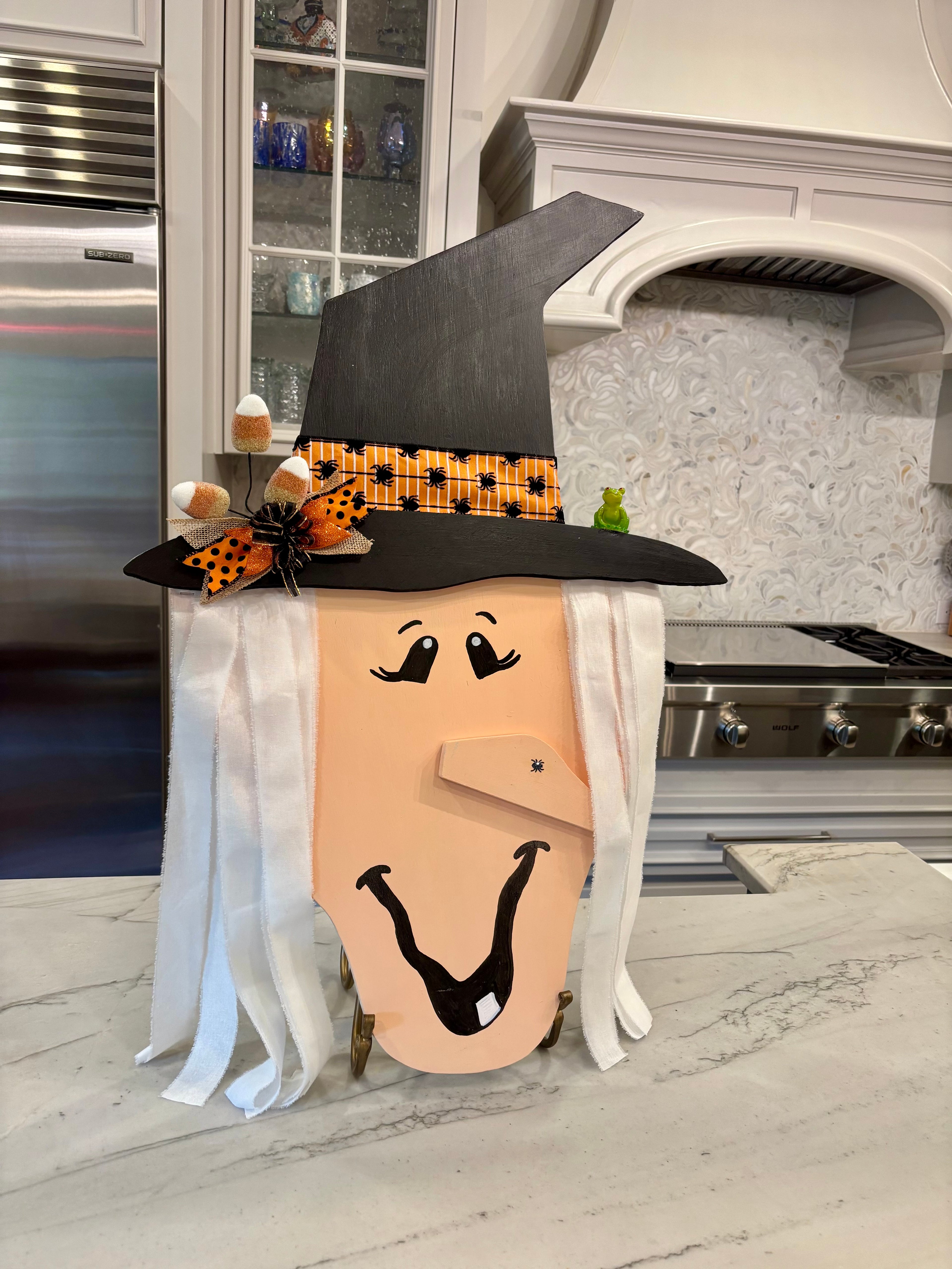E-E the Witch